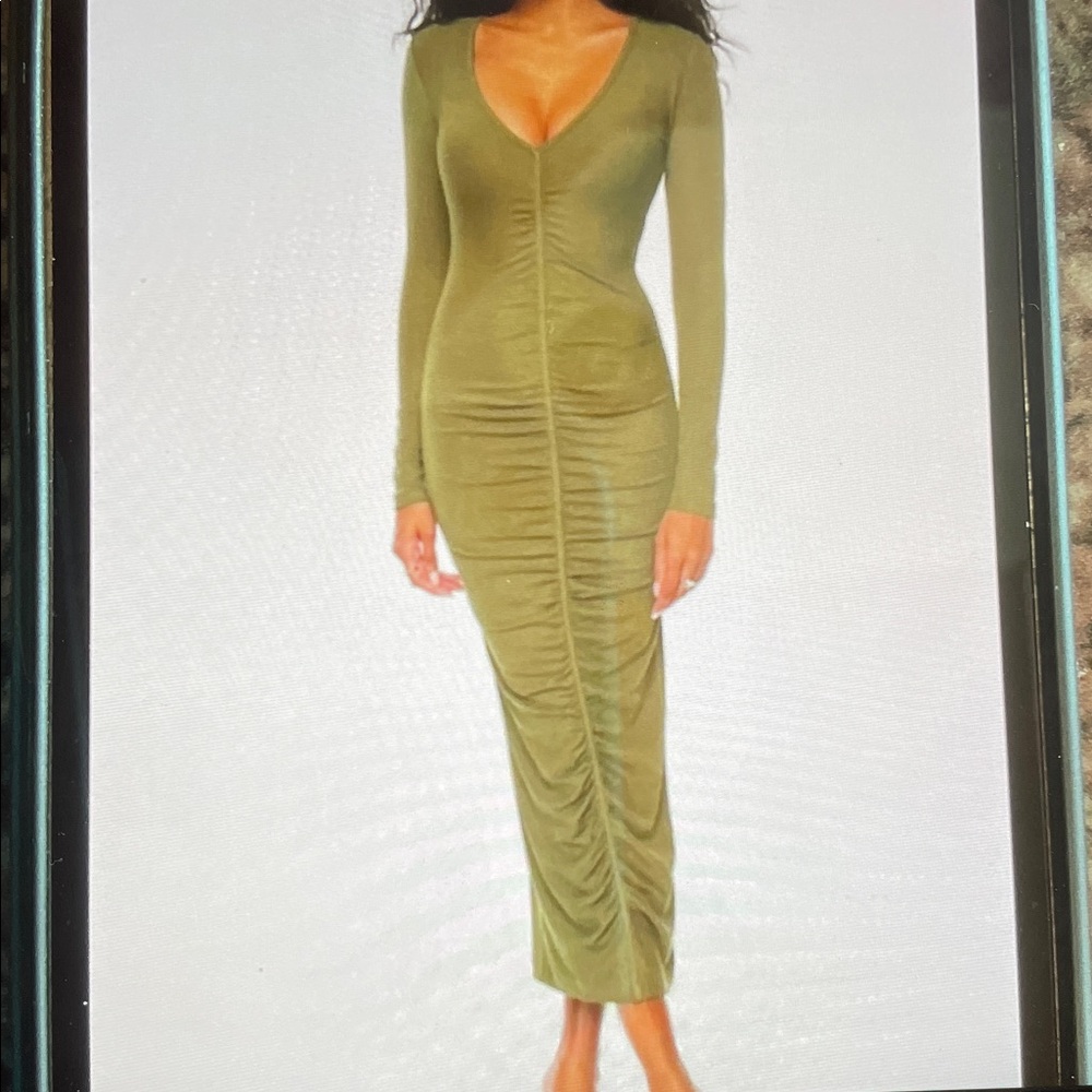 Size M.   Stunning  Olive Long Sleeve Ruched Dress